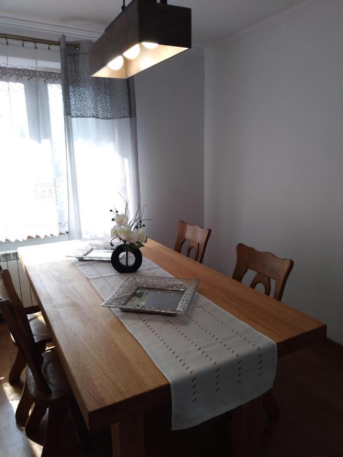 Apartamenty Kletowka 크로스노 외부 사진