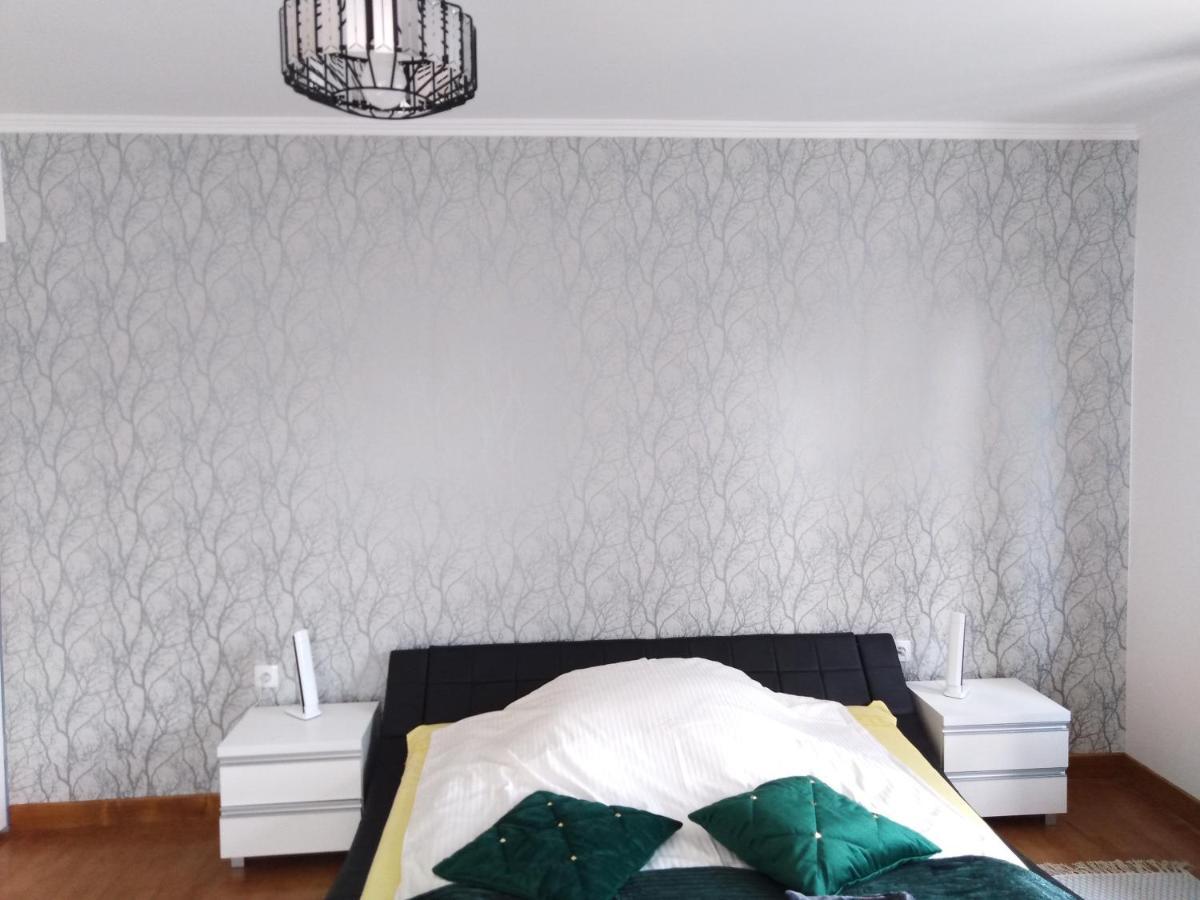 Apartamenty Kletowka 크로스노 외부 사진