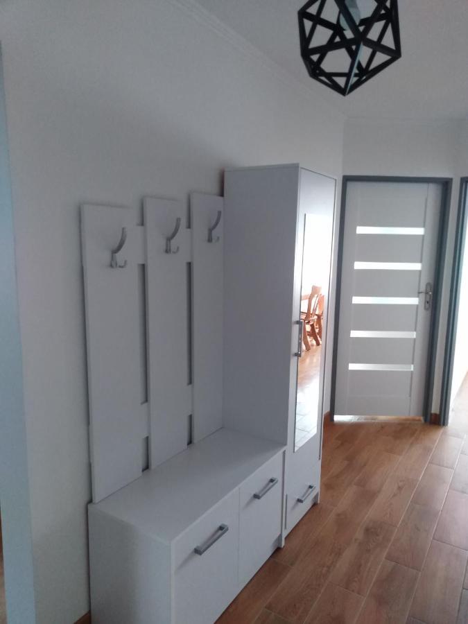 Apartamenty Kletowka 크로스노 외부 사진