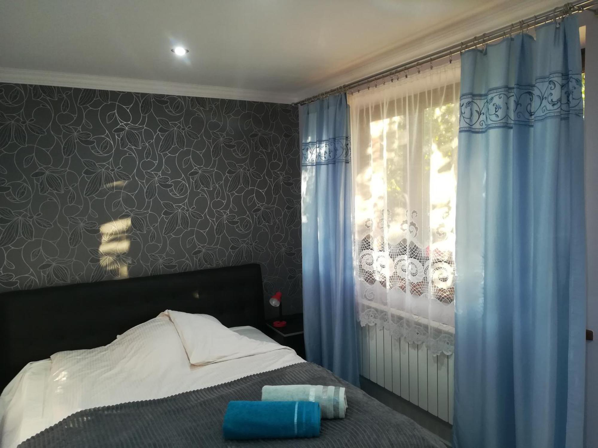 Apartamenty Kletowka 크로스노 외부 사진